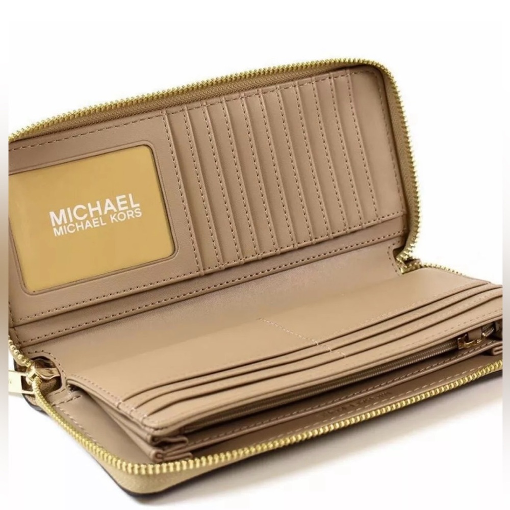 Michael Kors Jet Set Continental Large Wristlet Pebbled Leather Camel - Picture 5 of 8